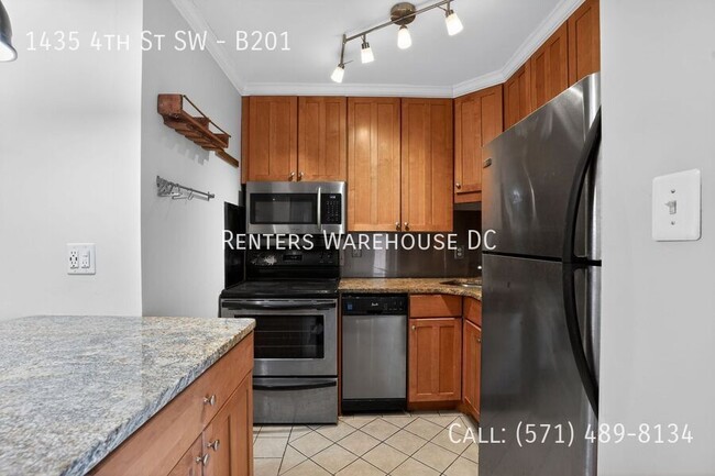 Building Photo - 1435 4th St SW