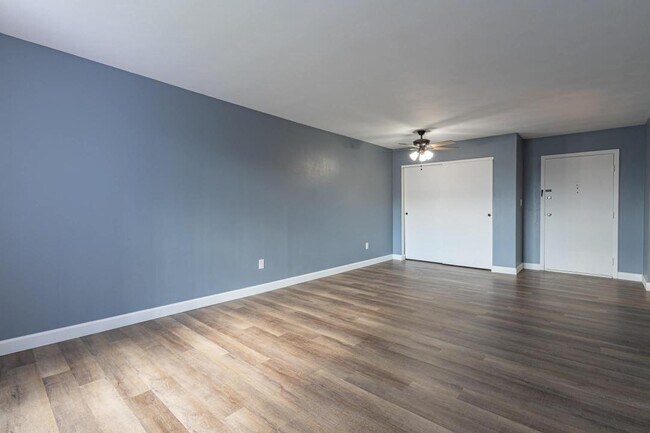 Building Photo - Zahra Apartments in Miamisburg