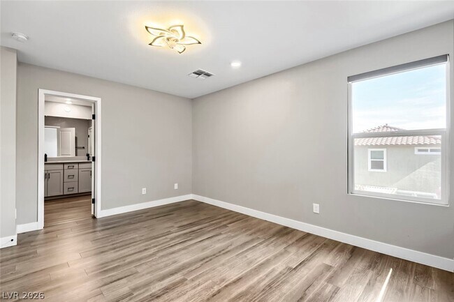 Building Photo - 7110 Cass Ave