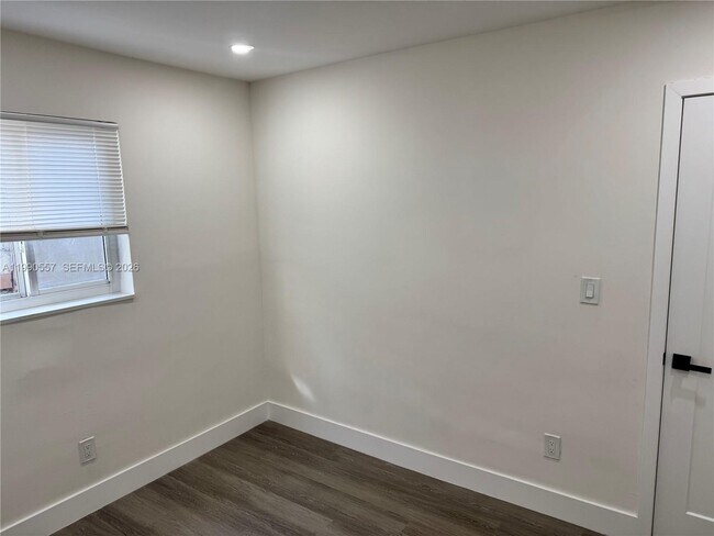 Building Photo - 18831 NW 42nd Ct