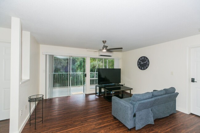 Building Photo - 95-270 Waikalani Dr. #I204