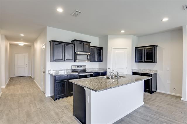 Building Photo - 701 Blacktail Dr