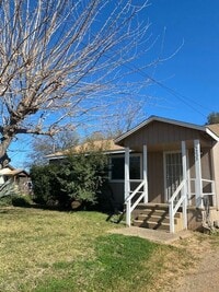 Building Photo - 5233 Wyandotte Ave