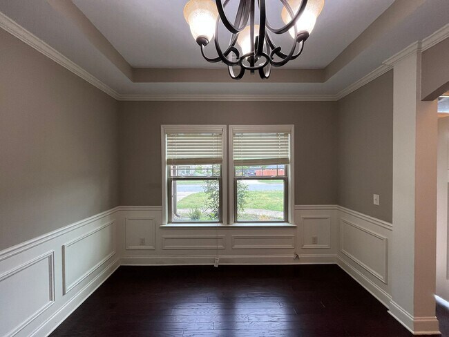 Building Photo - Located in Wrenwood Subdivision!!