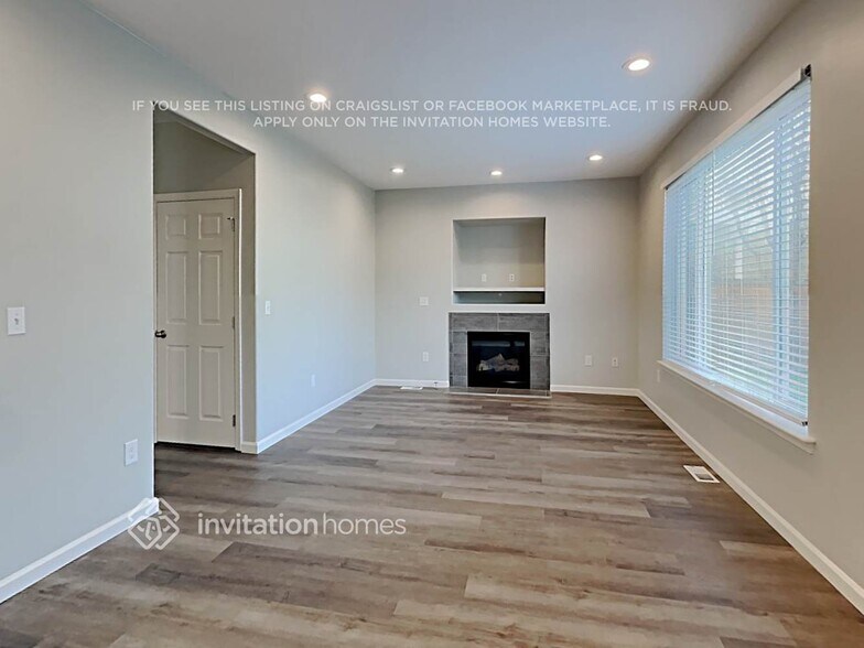 Building Photo - 10023 2nd St SE