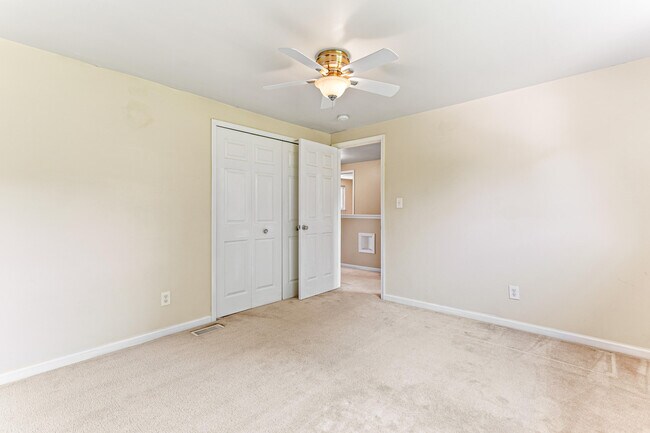 Building Photo - 39890 Edmundton St