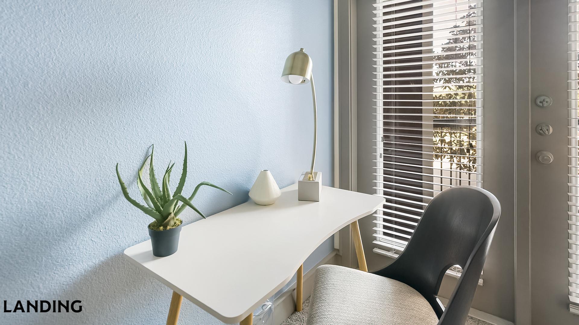 Building Photo - 18021 Kingsland Blvd