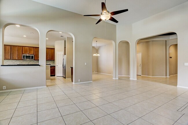 Building Photo - 5503 Honey Mesquite Way