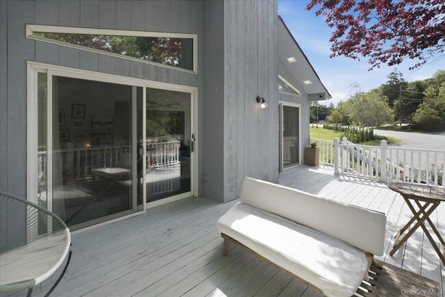 Building Photo - 1A Gerald Ln