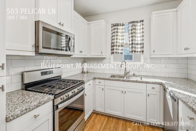 Building Photo - 503 Pelican Ln