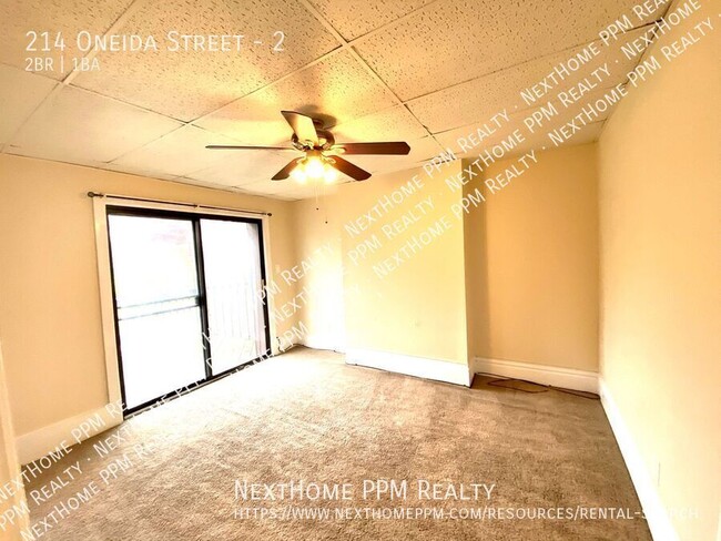 Building Photo - 214 Oneida St
