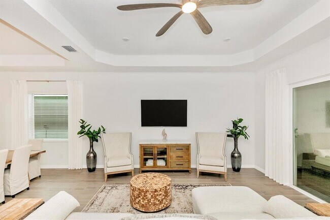 Building Photo - 12733 Tulum Lp