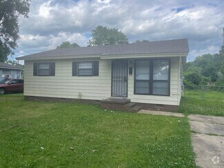Building Photo - 216 Meadow Park Dr