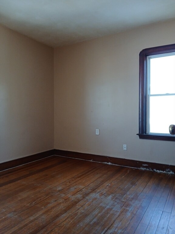 Building Photo - 196 Hope St