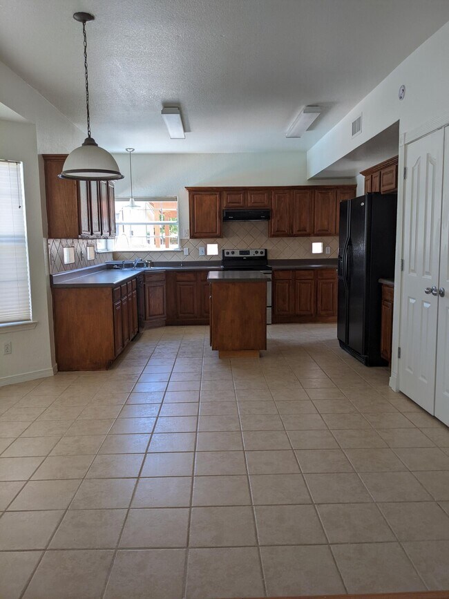 Building Photo - 12509 Sun Haven Dr