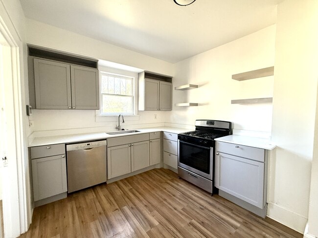 Building Photo - 316 K St SW