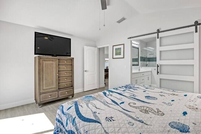 Building Photo - 24 Admirals Ct