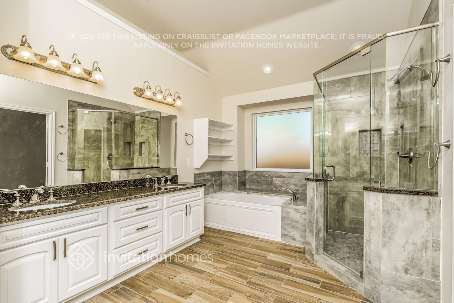 Building Photo - 8081 Durham Dr