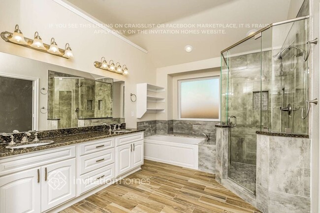 Building Photo - 8081 Durham Dr