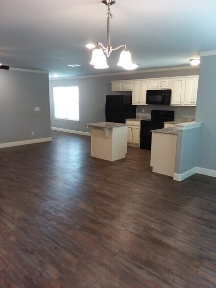 Building Photo - 4076 W Santa Maria Ln