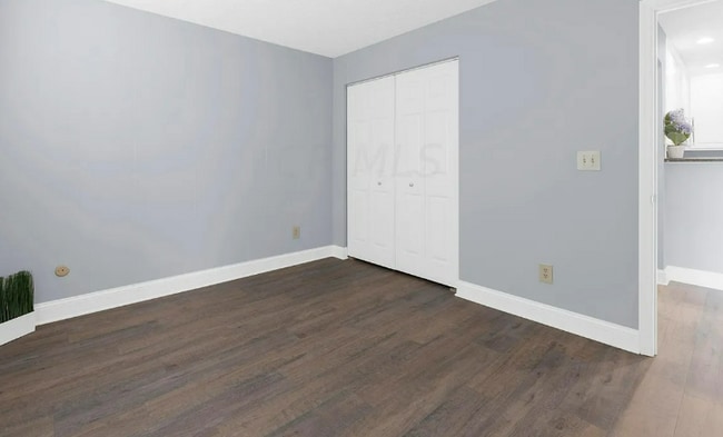 Building Photo - 5310 Stonemeadow Ave