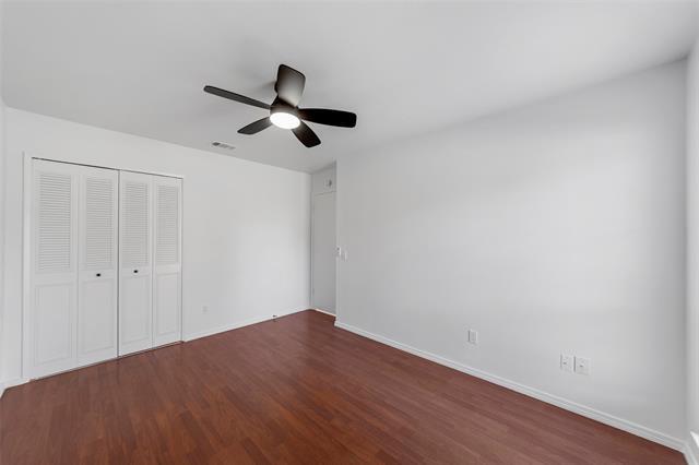 Building Photo - 3722 Hillsdale Ln