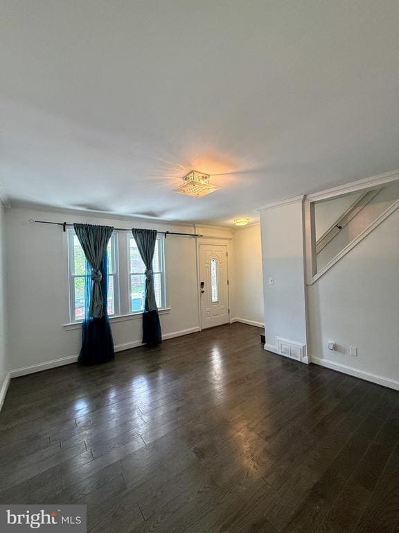 Building Photo - 1714 E St NE