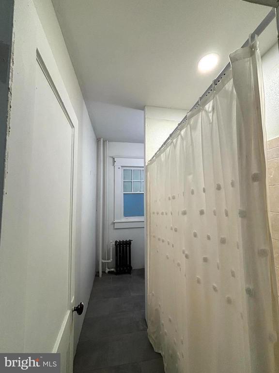 Building Photo - 14 Simpson Ave