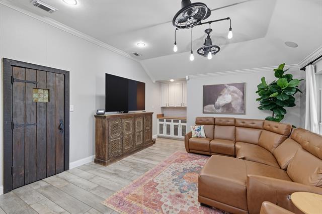 Building Photo - 5816 Pin Tail Ct