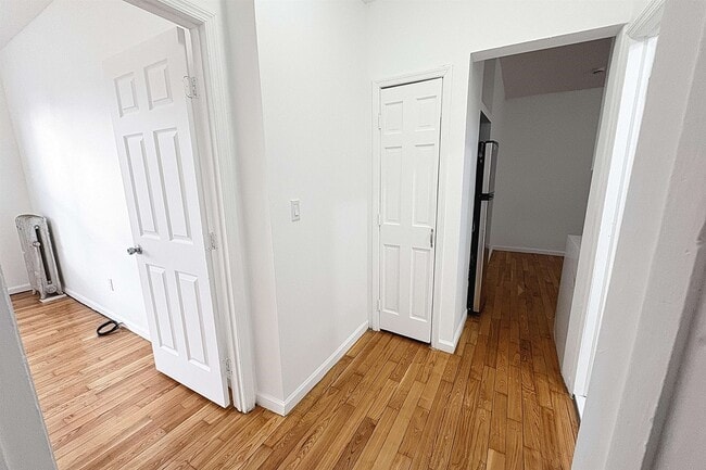 Building Photo - 35 Rock St