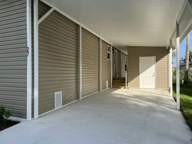 Building Photo - 26 Pathway Ct