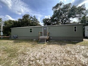 Building Photo - 2 bedroom in Keystone Heights FL 32656