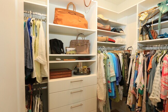 Building Photo - 13412 SW Vermillion Cir