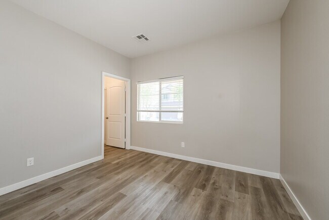 Building Photo - 8962 Harmony Hall Ave