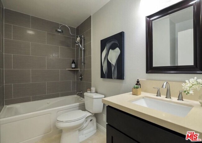 Building Photo - 4937 Maytime Ln