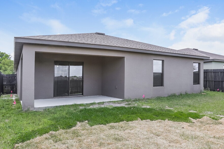 Building Photo - 2353 Bexley Dr