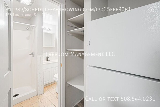 Building Photo - 168 Lunenburg St