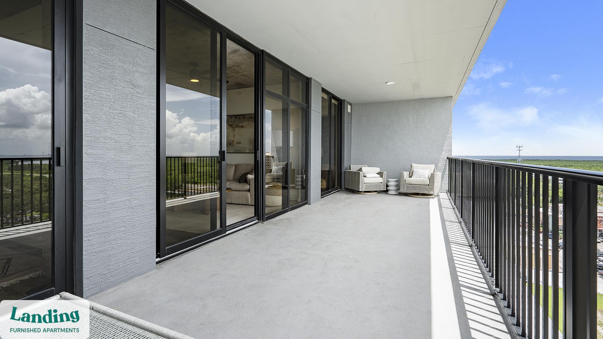 Building Photo - 221 Main St N