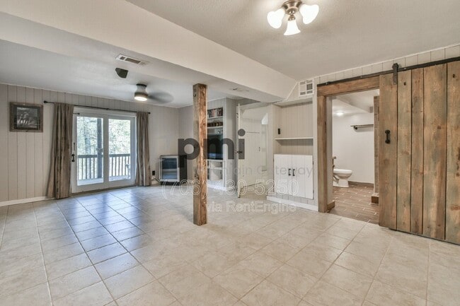 Building Photo - 230 Silver Maple Ln