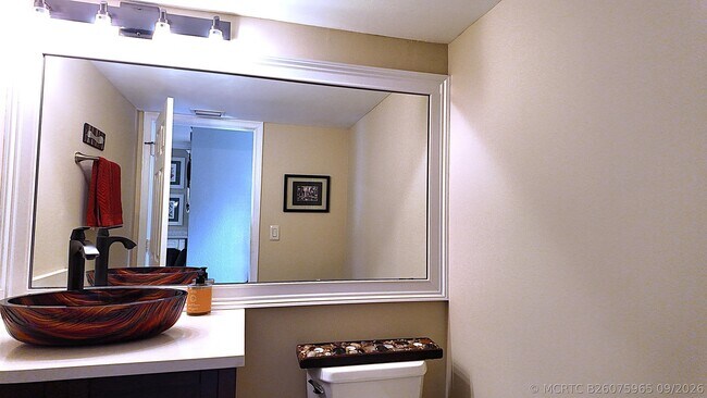 Building Photo - 3038 Waterside Cir