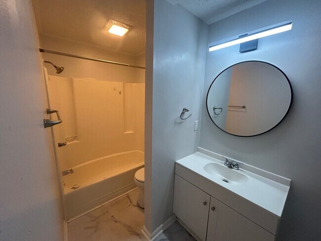 Building Photo - 3609 Juneau Rd