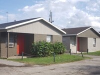 Building Photo - 7812 Tierwester St