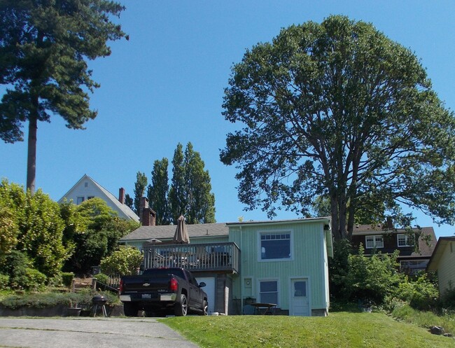 Primary Photo - View of Puget Sound and Olympic Mountians....