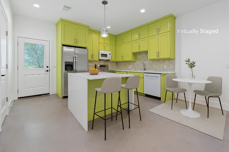 Building Photo - 124 S Mockingbird Cir