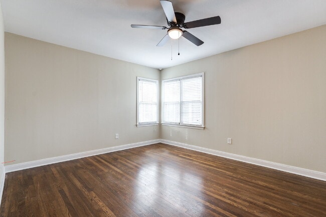 Building Photo - Tech Terrace Pre-lease!!