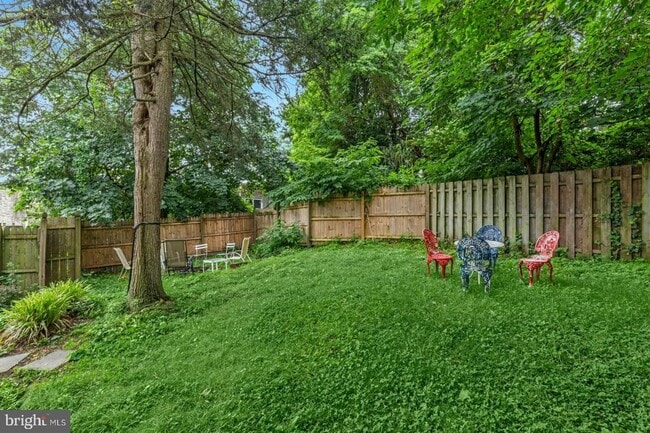 Building Photo - 4640 Silverwood St