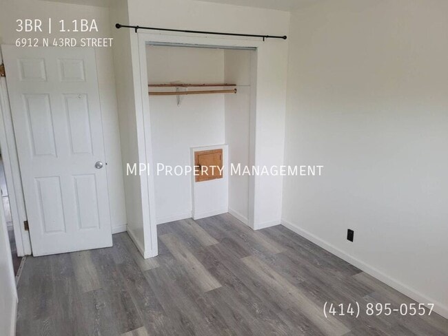 Building Photo - 6912 N 43rd St