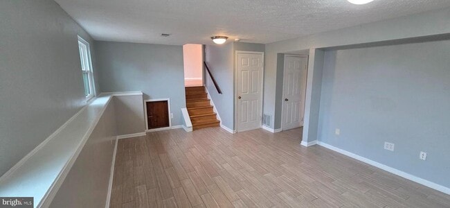 Building Photo - 223 Laura Anne Ct