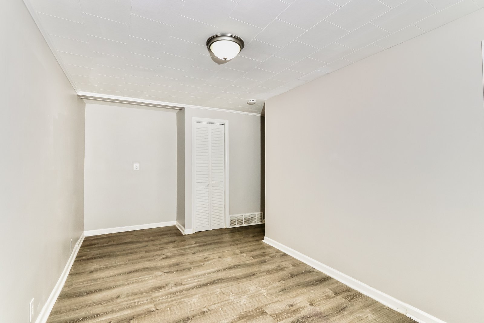 Building Photo - 5533 Cartledge Ct