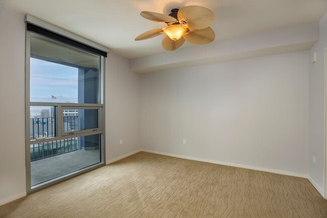 Building Photo - S/W Facing Icon Penthouse with Spectular Ballpark, Bay, and Ocean Views